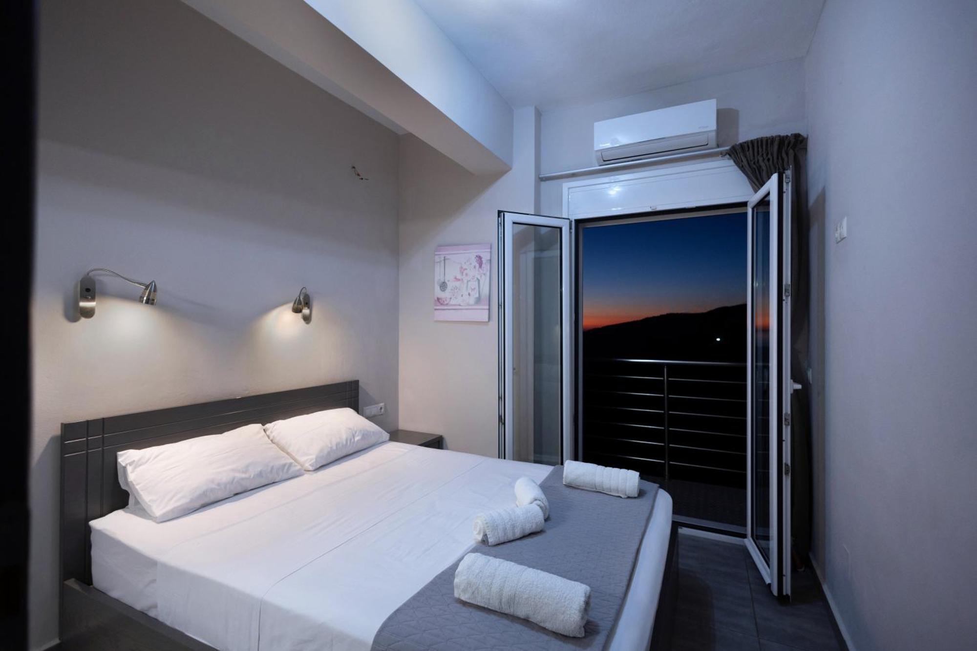 Akrotiri Panorama- Luxury Rental Apartments With Sea View Rodhákinon Buitenkant foto